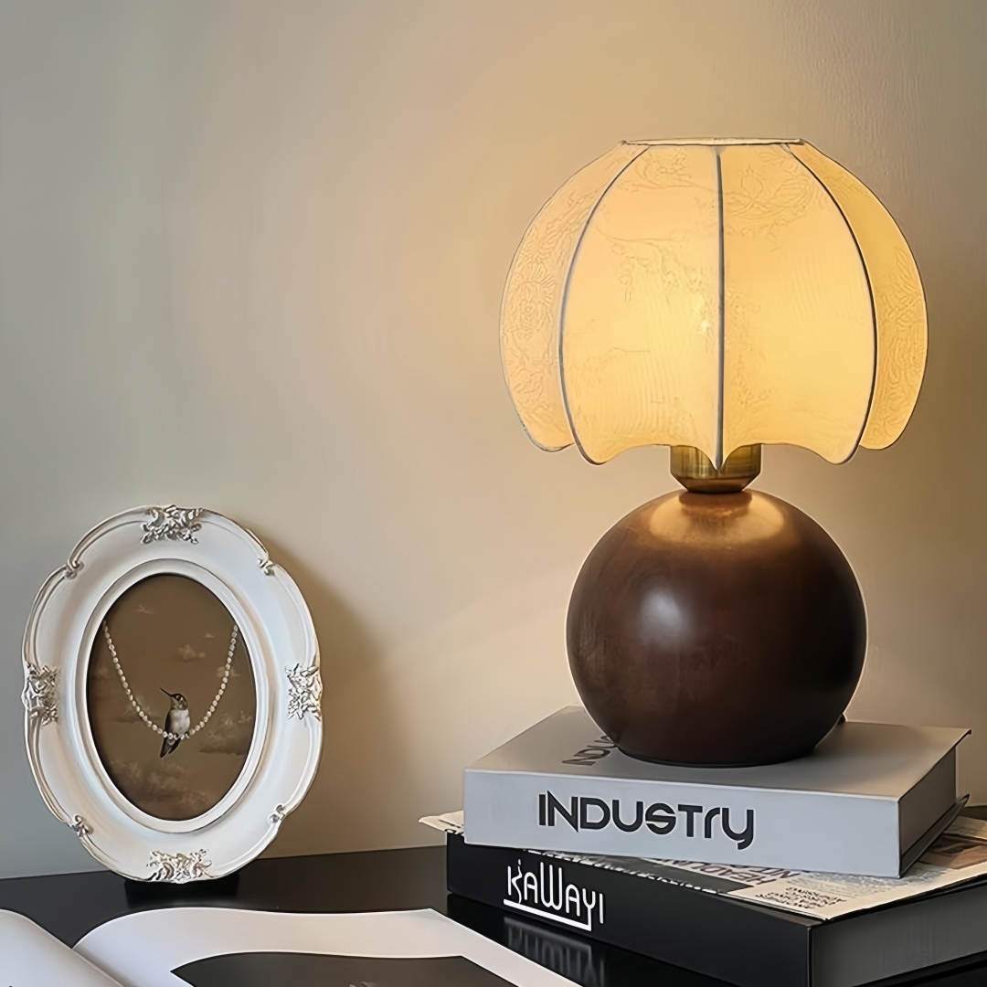 Vintage floral table lamp, med - Home Textiles And Decor บทวิจารณ์และราคา